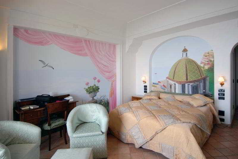 La Conca Azzurra Hotel 4*