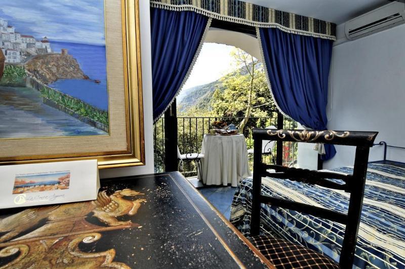 La Conca Azzurra Hotel 4*